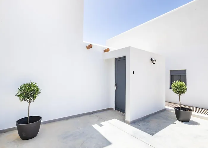 Cato Agro 3, Seafront With Private Pool Villa *