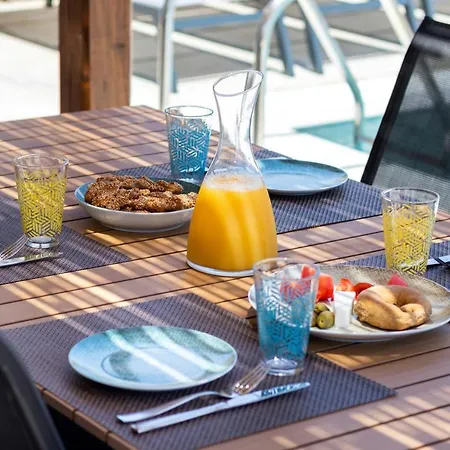 Villa Cato Agro 3, Seafront With Private Pool