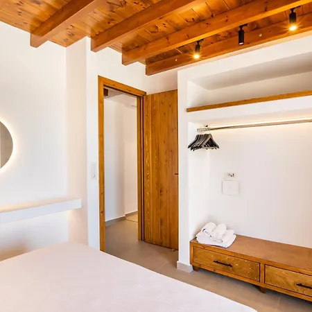 Cato Agro 3, Seafront With Private Pool Villa *