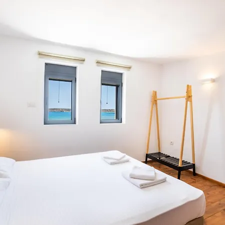 Villa Cato Agro 3, Seafront With Private Pool *