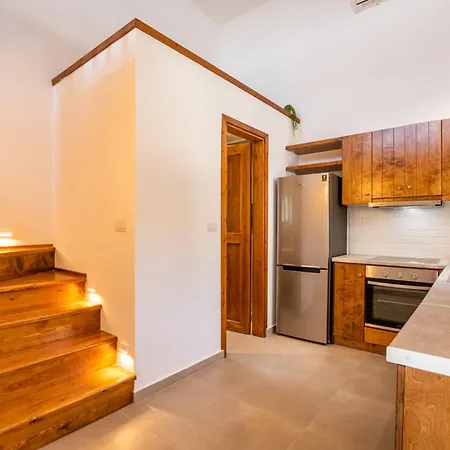 Cato Agro 3, Seafront With Private Pool Villa