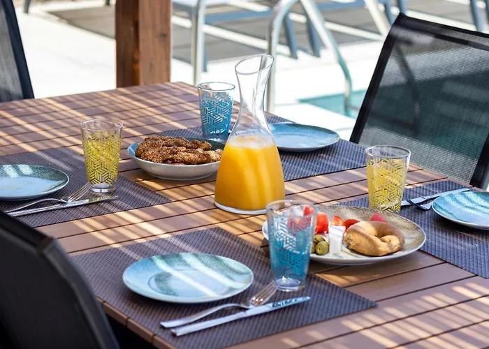 فيلة Cato Agro 3, Seafront With Private Pool