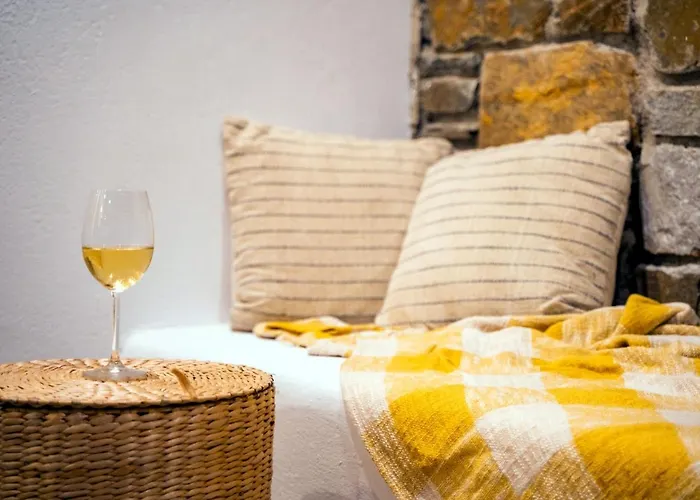 Cato Agro 3, Seafront With Private Pool فيلة *