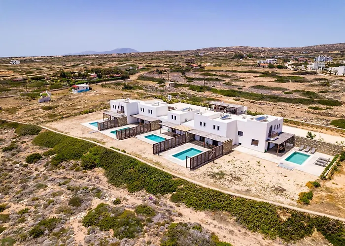 Cato Agro 3, Seafront With Private Pool *