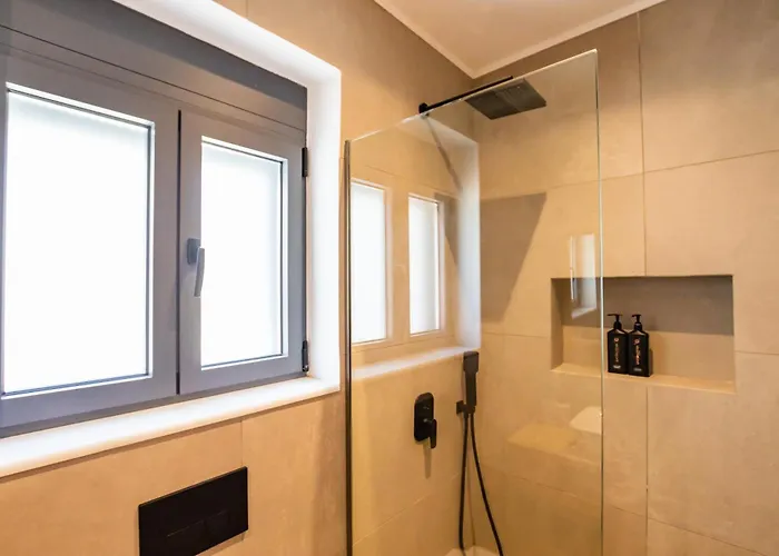 فيلة Cato Agro 3, Seafront With Private Pool Afiartis