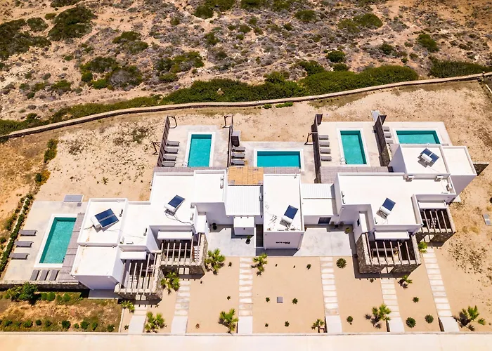 Cato Agro 3, Seafront With Private Pool فيلة *