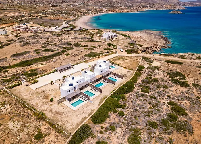 Cato Agro 3, Seafront With Private Pool *